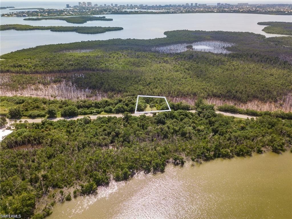 767 Whiskey Creek Dr, Marco Island, FL 34145-4