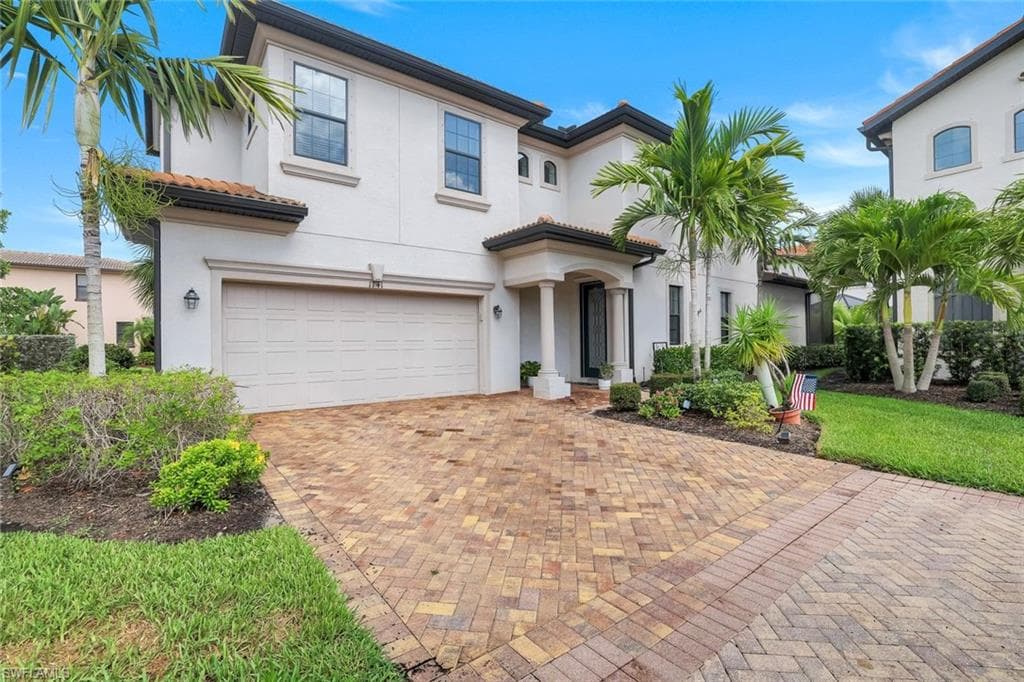 1141 Antaras Ct N 25, Naples, FL 34113-1