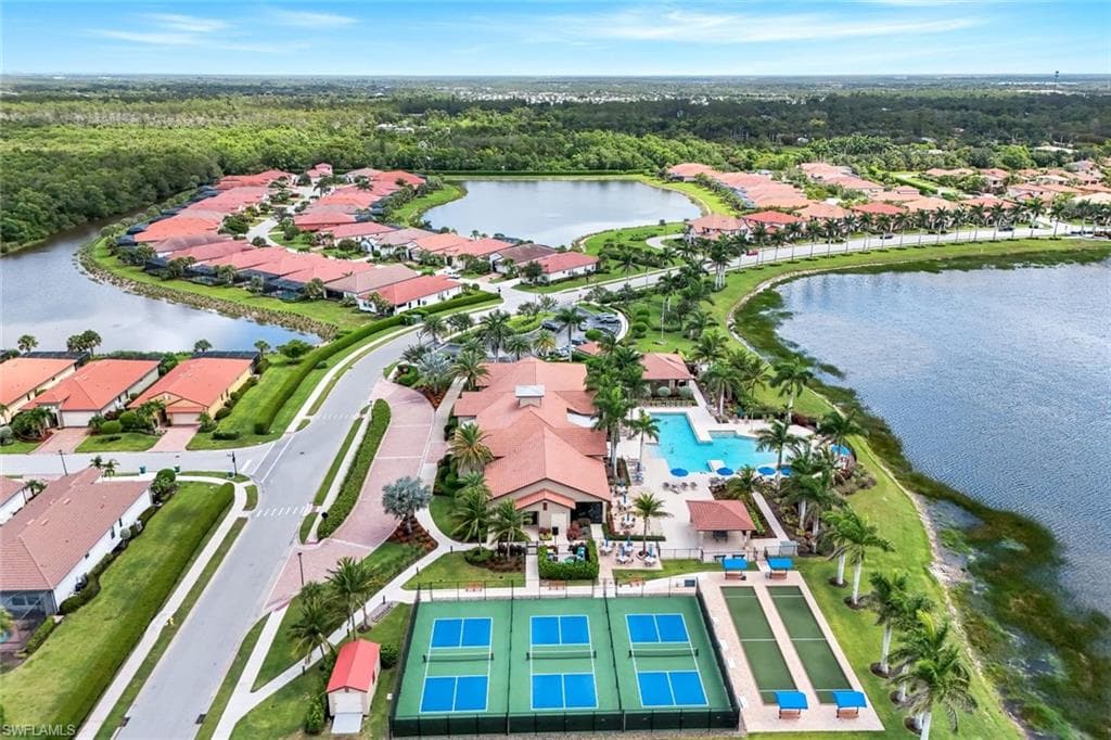 1141 Antaras Ct N 25, Naples, FL 34113-26