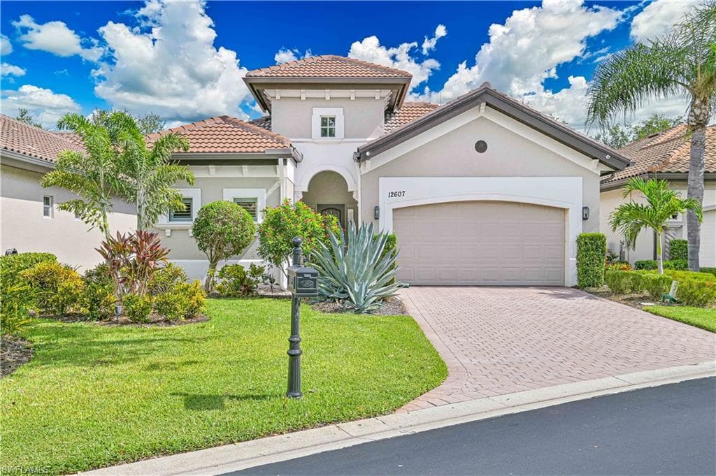 12607 Grandezza Cir, Estero, FL 33928-1