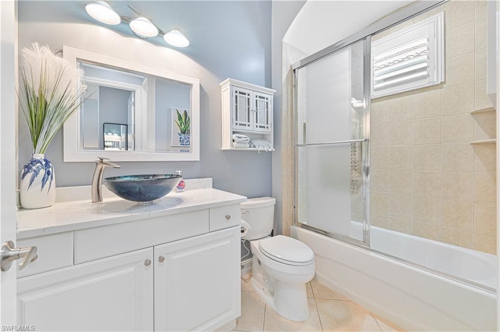 12607 Grandezza Cir, Estero, FL 33928-33