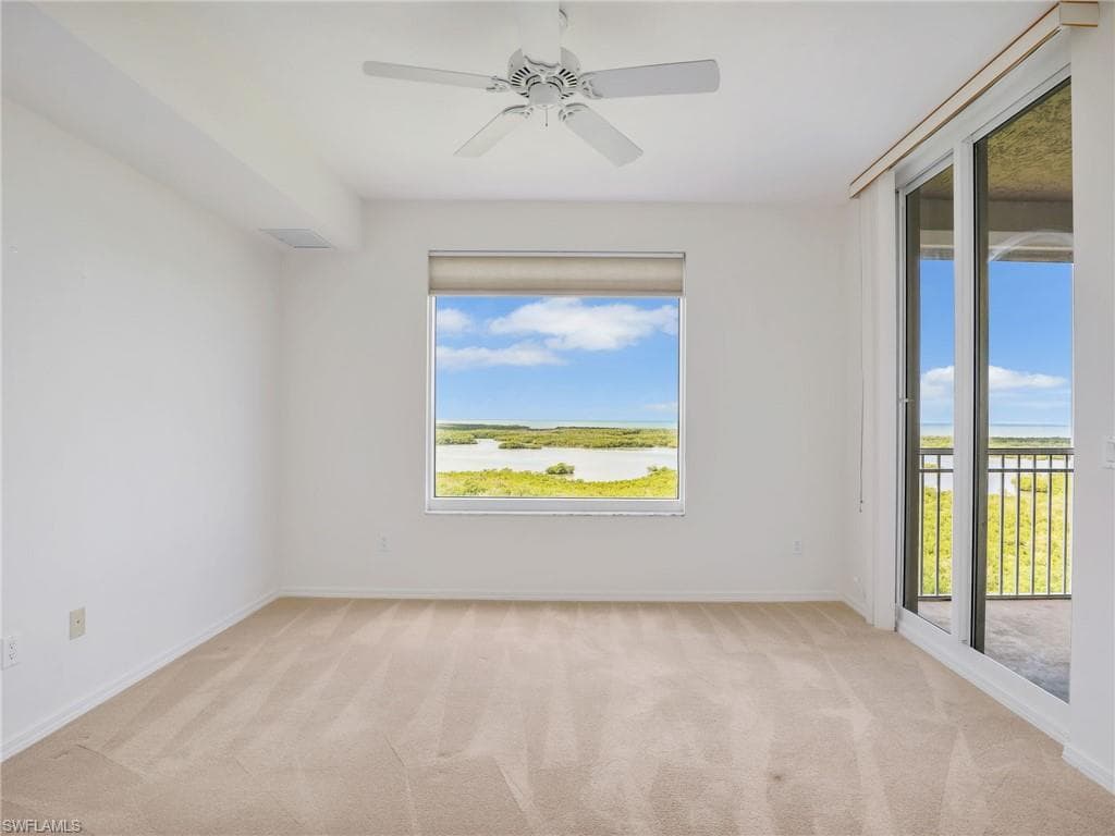 1001 Arbor Lake Dr 902, Naples, FL 34110-10