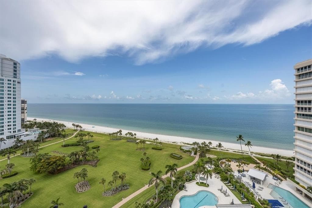 4251 Gulf Shore Blvd N 17d, Naples, FL 34103-14