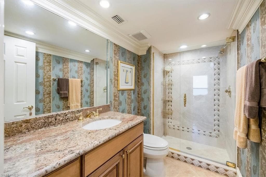4251 Gulf Shore Blvd N 17d, Naples, FL 34103-22