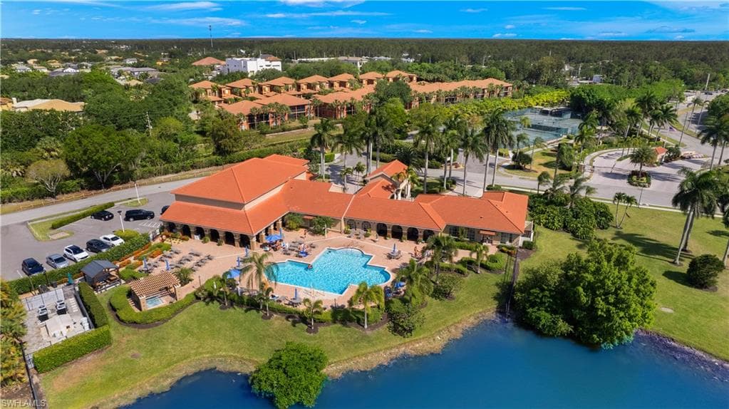 6910 Huntington Lakes Cir 101, Naples, FL 34119-23