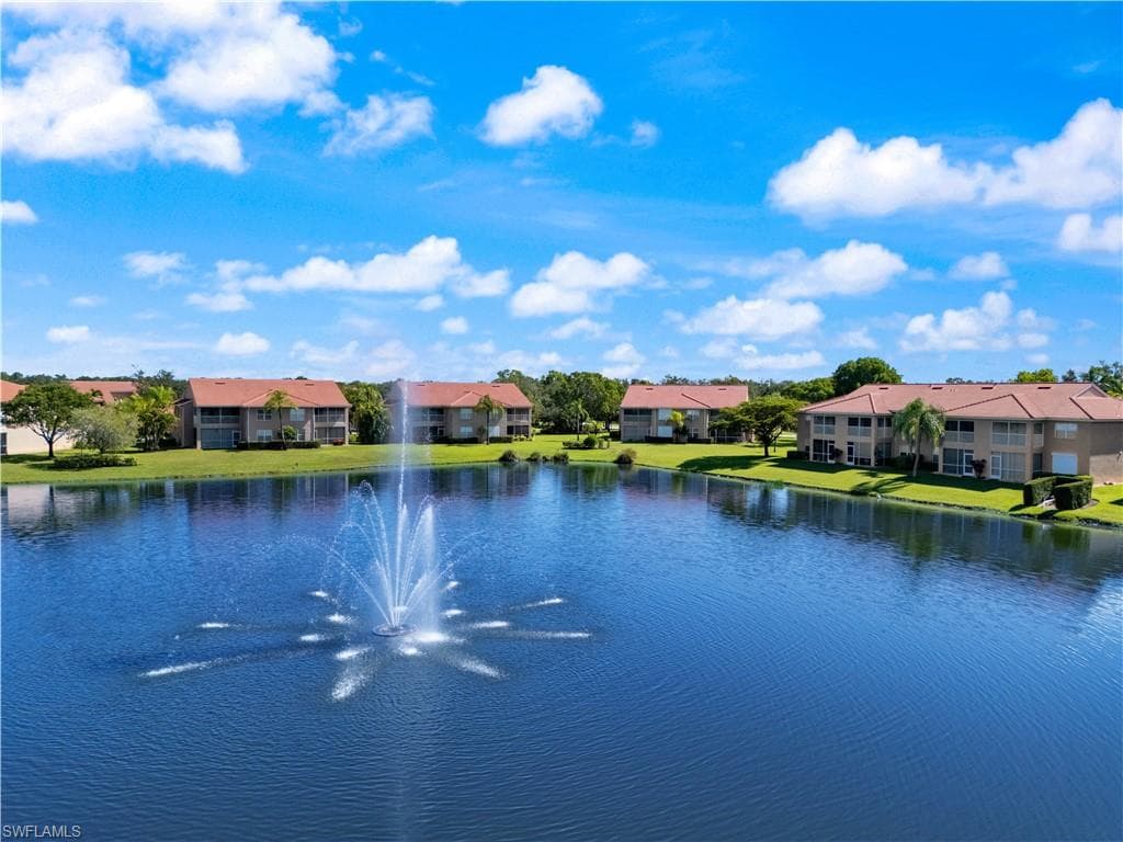 6910 Huntington Lakes Cir 101, Naples, FL 34119-29