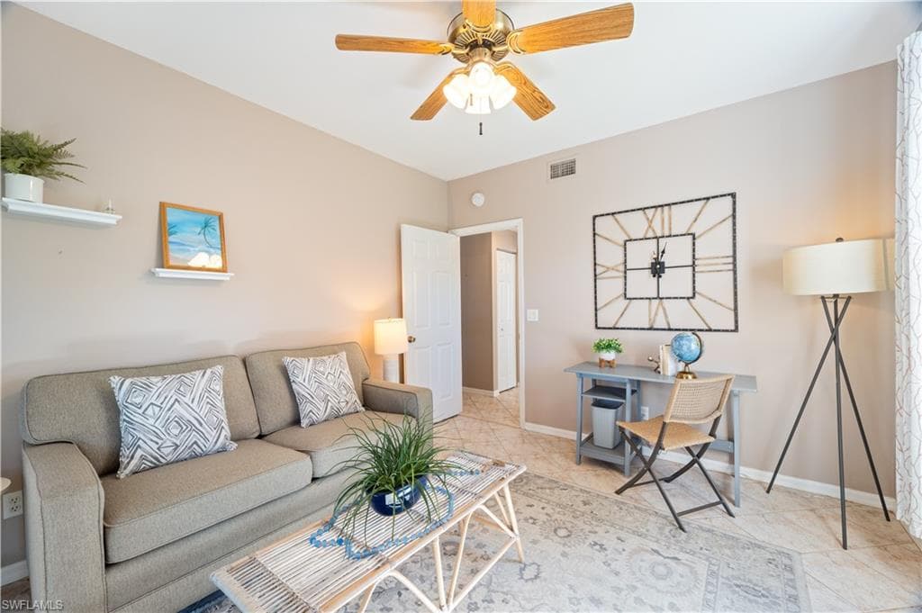 6910 Huntington Lakes Cir 101, Naples, FL 34119-39