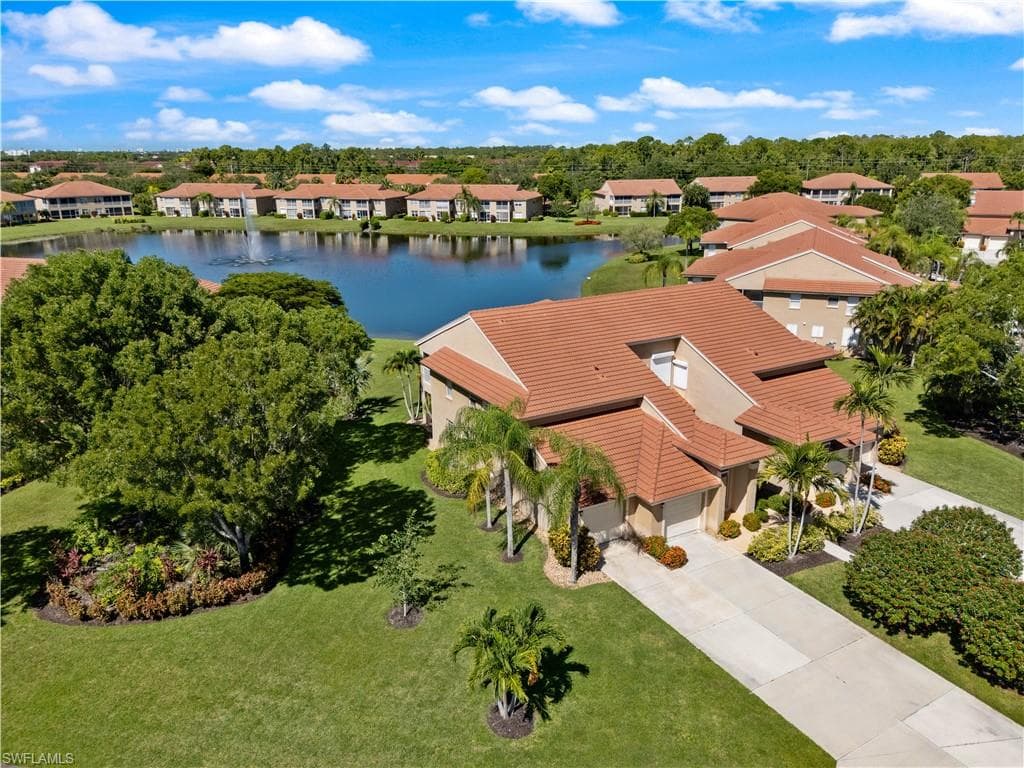 6910 Huntington Lakes Cir 101, Naples, FL 34119-4