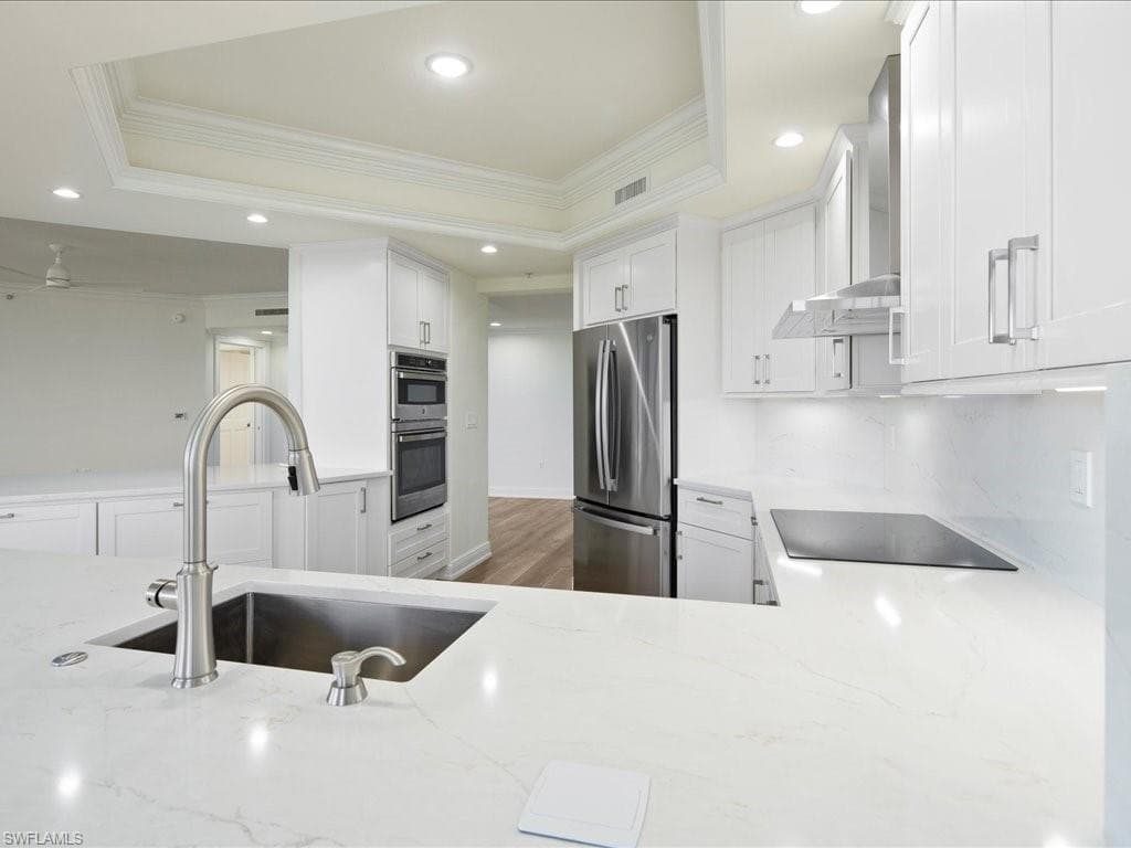 1060 Borghese Ln 201, Naples, FL 34114-12