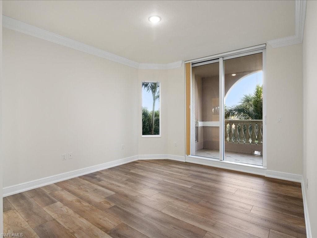 1060 Borghese Ln 201, Naples, FL 34114-22