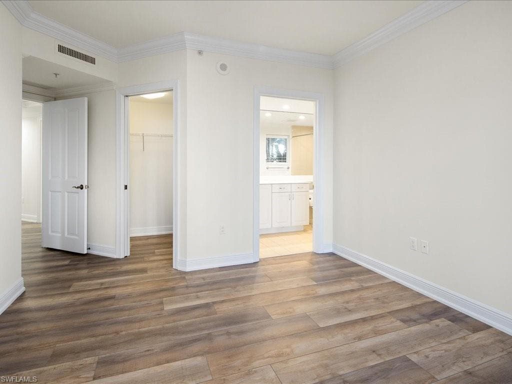 1060 Borghese Ln 201, Naples, FL 34114-23