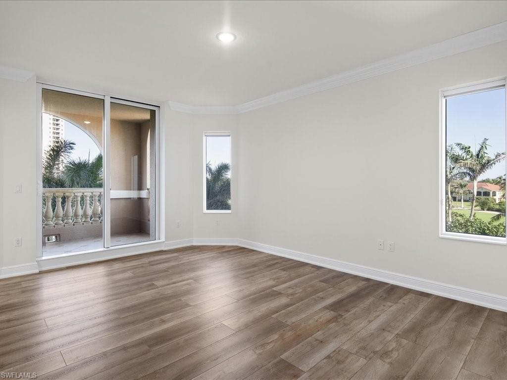 1060 Borghese Ln 201, Naples, FL 34114-25
