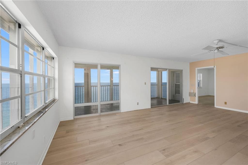 3443 Gulf Shore Blvd N 801, Naples, FL 34103-8