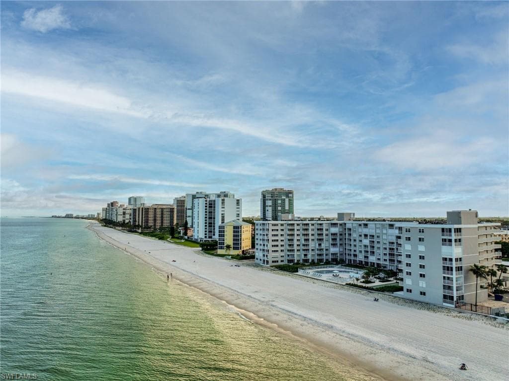 3443 Gulf Shore Blvd N 801, Naples, FL 34103-2