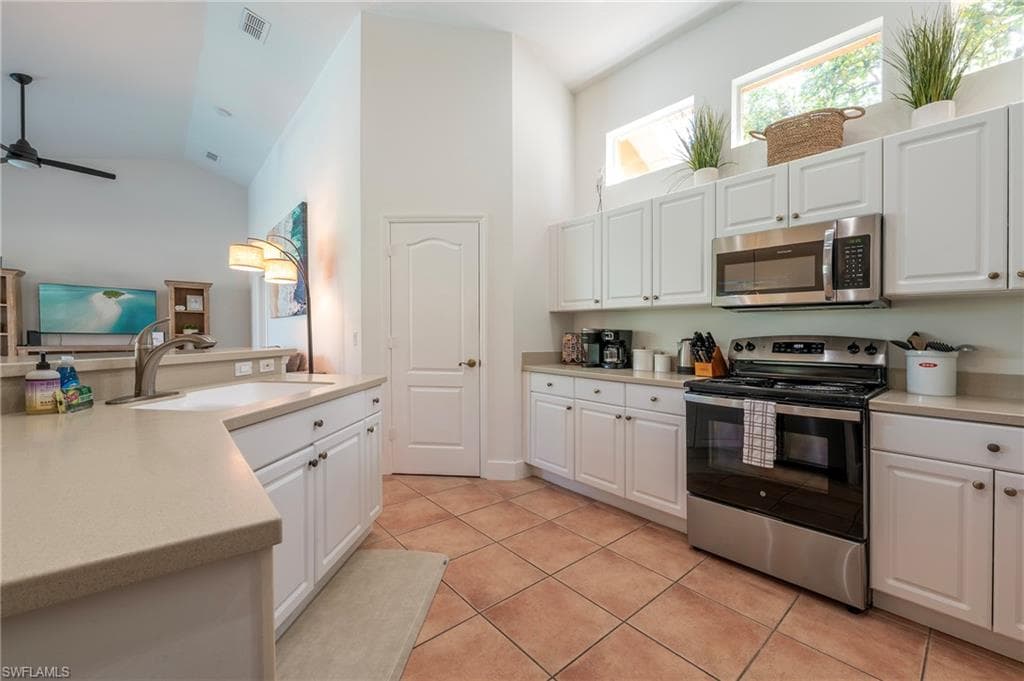 1951 Terrazzo Ln, Naples, FL 34104-14