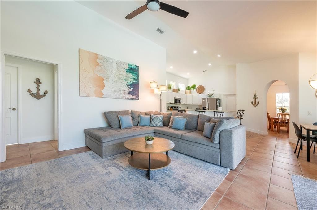 1951 Terrazzo Ln, Naples, FL 34104-17