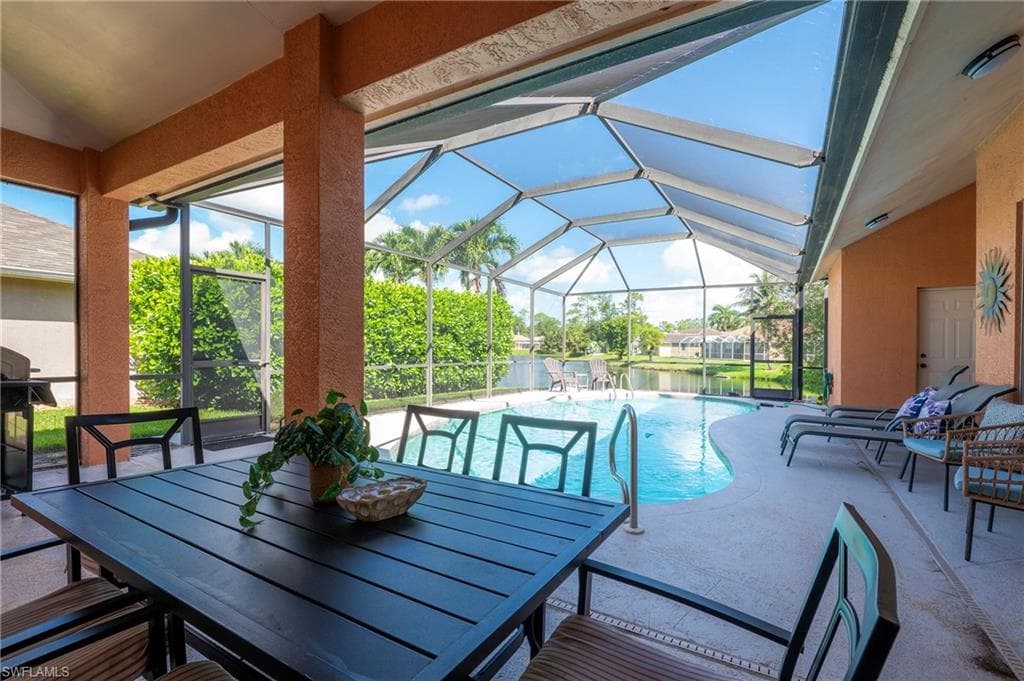 1951 Terrazzo Ln, Naples, FL 34104-30