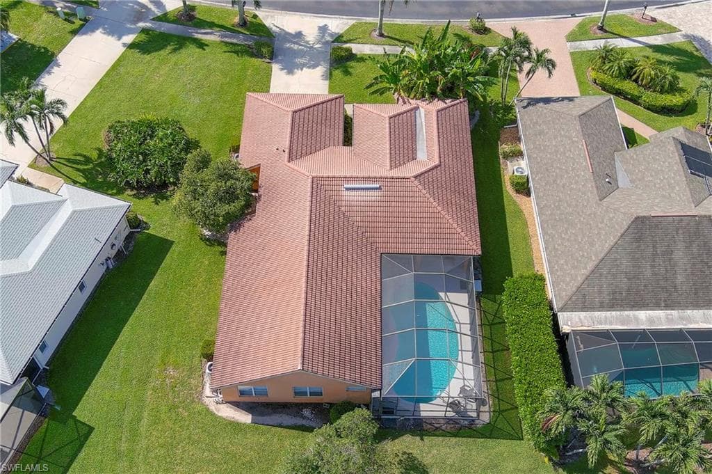 1951 Terrazzo Ln, Naples, FL 34104-34