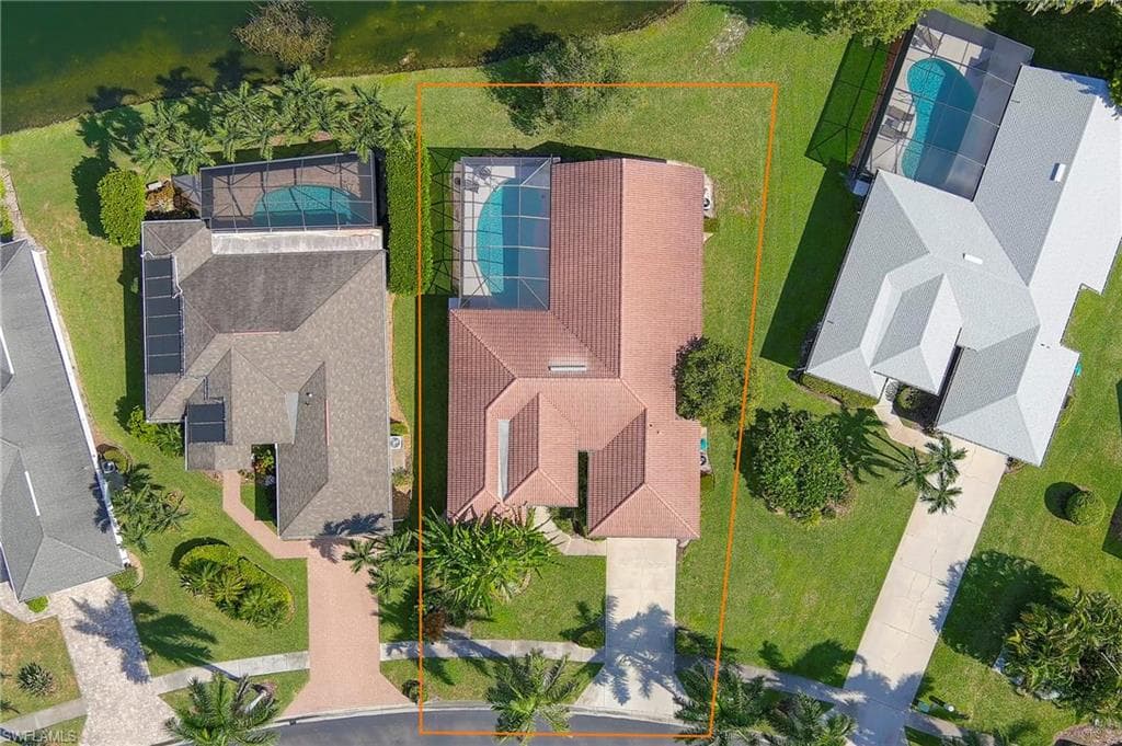 1951 Terrazzo Ln, Naples, FL 34104-37