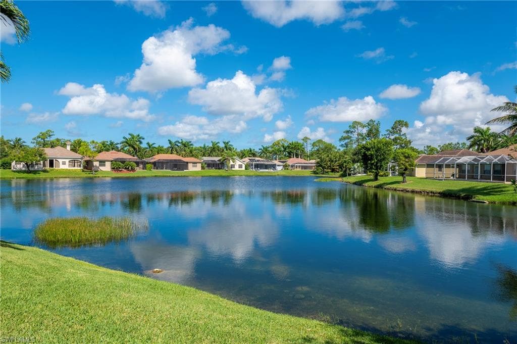 1951 Terrazzo Ln, Naples, FL 34104-3