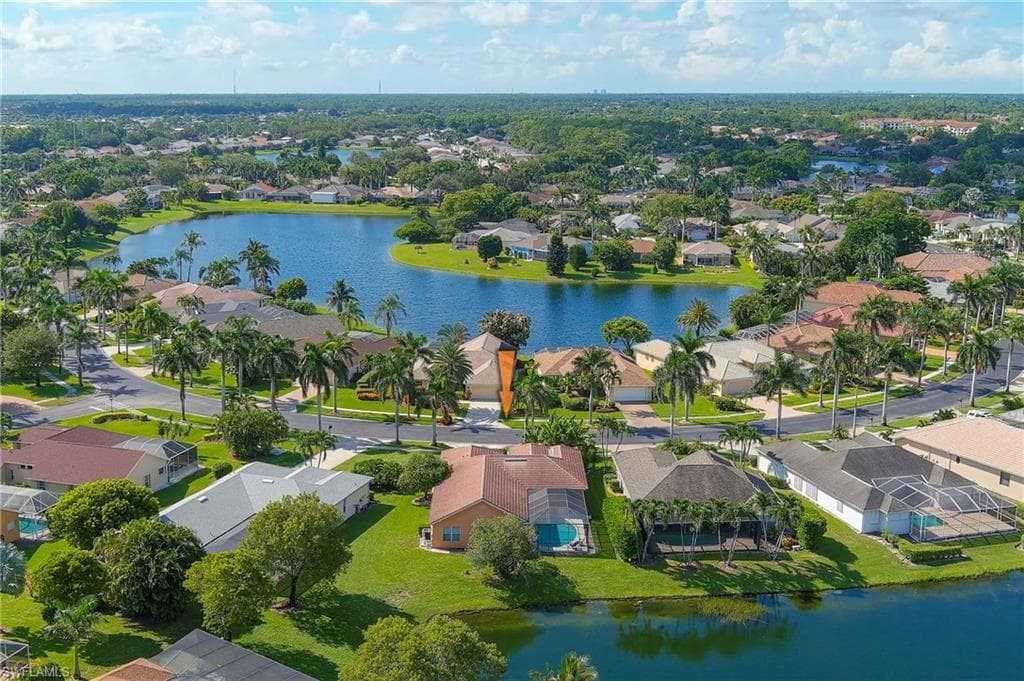 1951 Terrazzo Ln, Naples, FL 34104-39