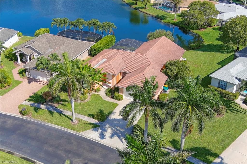1951 Terrazzo Ln, Naples, FL 34104-40
