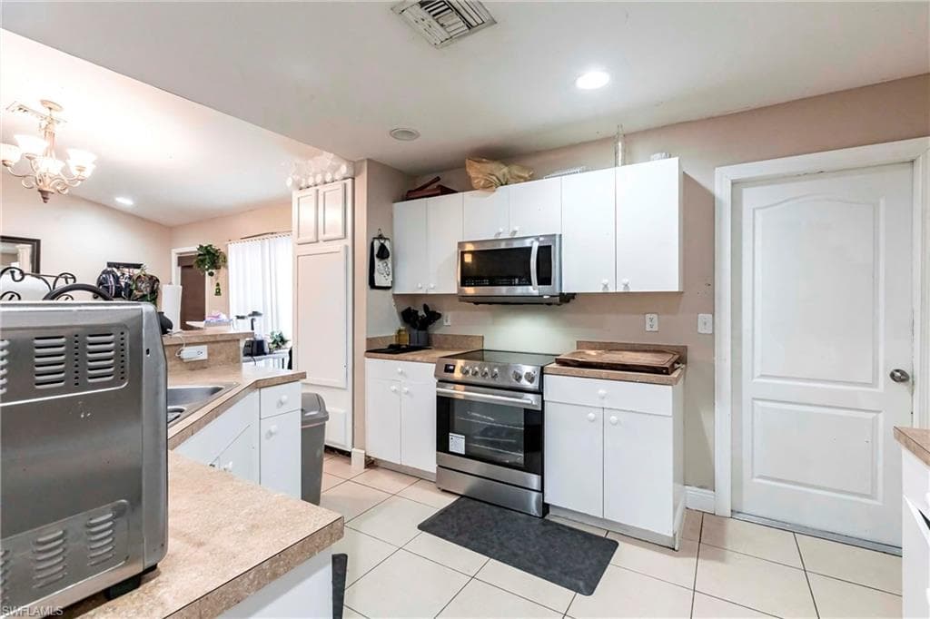 2900 8th Street Southwest, Lehigh Acres, FL 33976-11