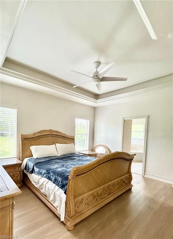 1940 Desoto Blvd N, Naples, FL 34120-21