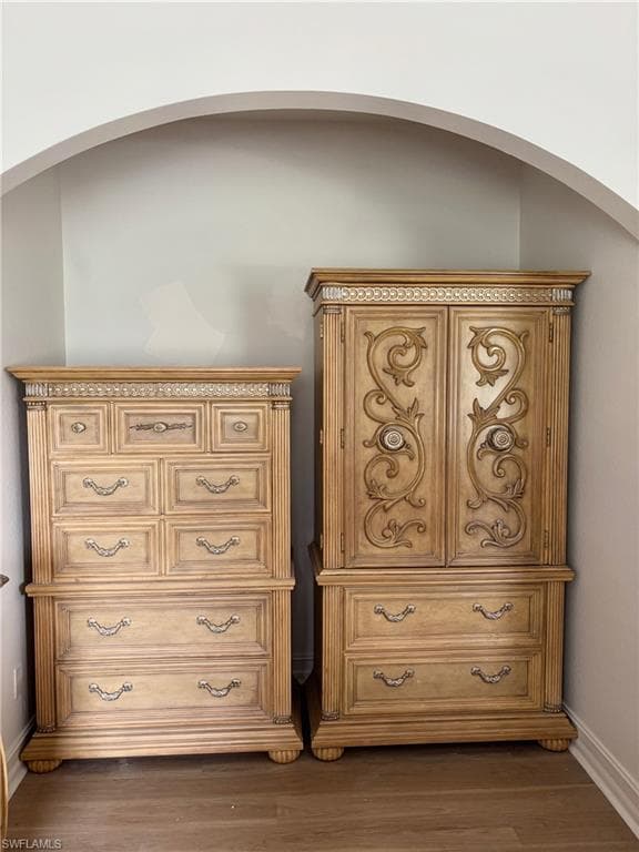 1940 Desoto Blvd N, Naples, FL 34120-23