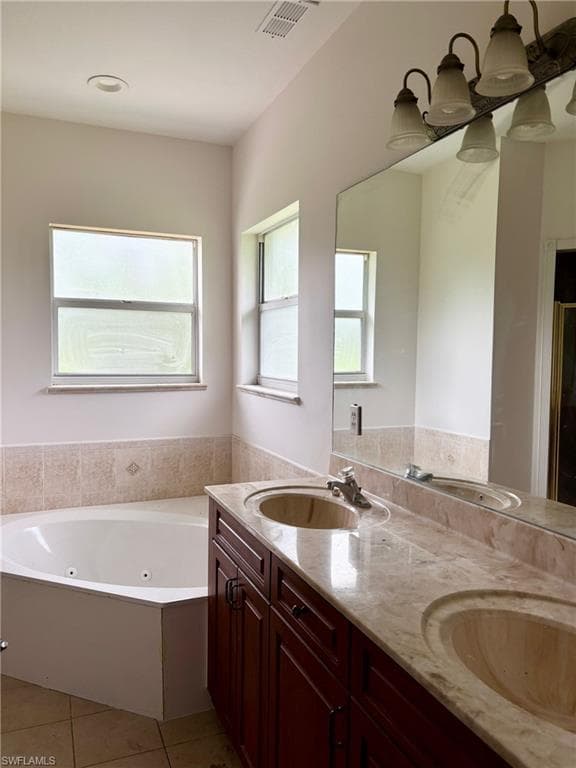 1940 Desoto Blvd N, Naples, FL 34120-24