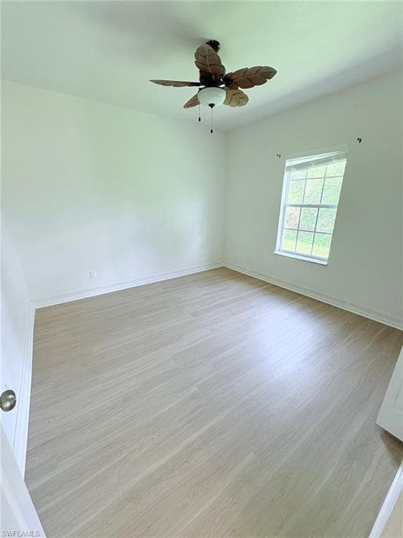 1940 Desoto Blvd N, Naples, FL 34120-30