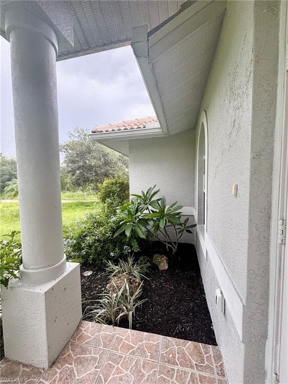 1940 Desoto Blvd N, Naples, FL 34120-7