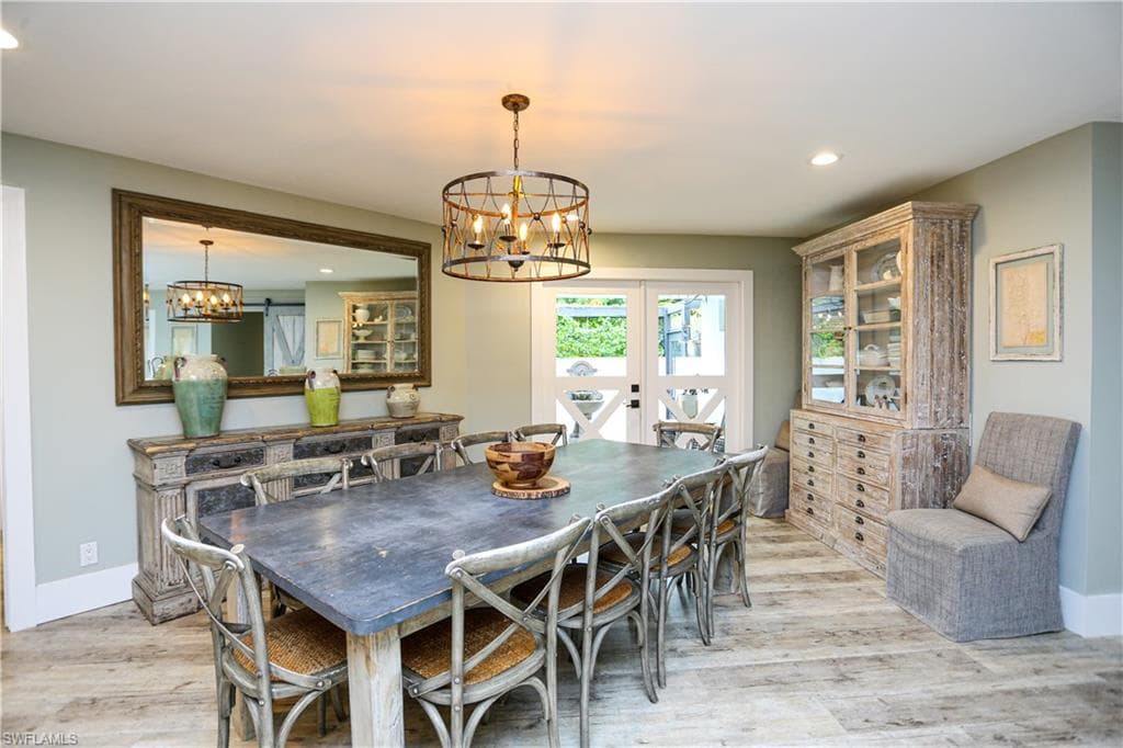5840 Bur Oaks Ln, Naples, FL 34119-12