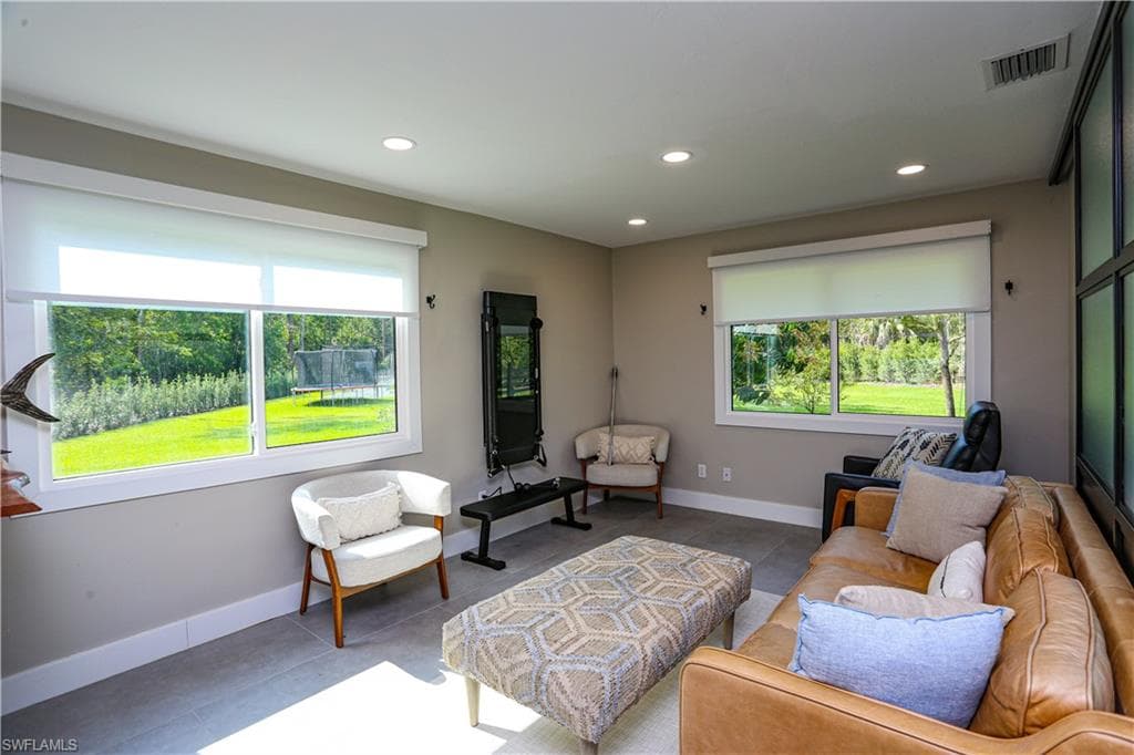 5840 Bur Oaks Ln, Naples, FL 34119-36