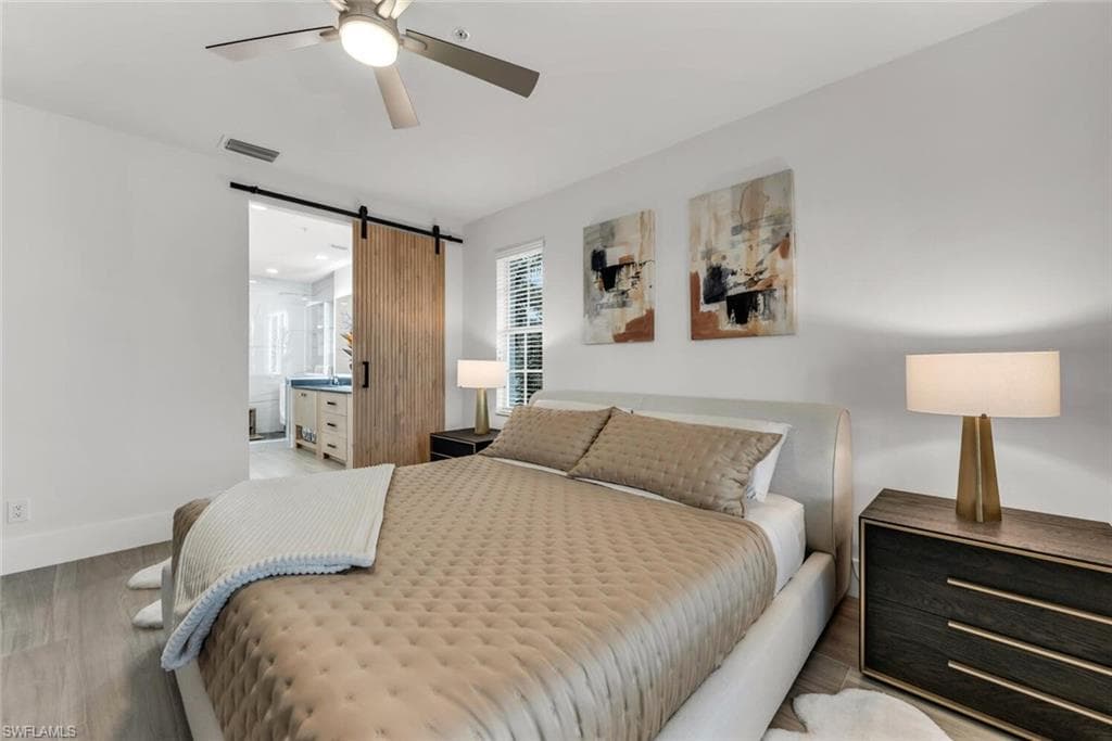 1540 Blue Point Ave 201, Naples, FL 34102-16