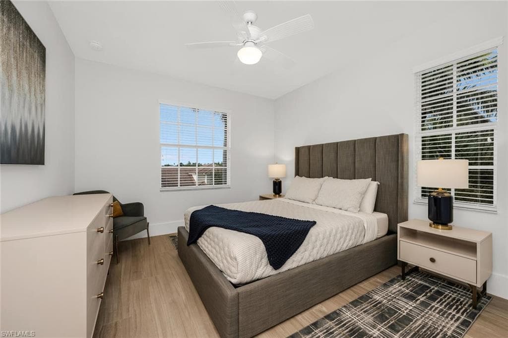 1540 Blue Point Ave 201, Naples, FL 34102-18