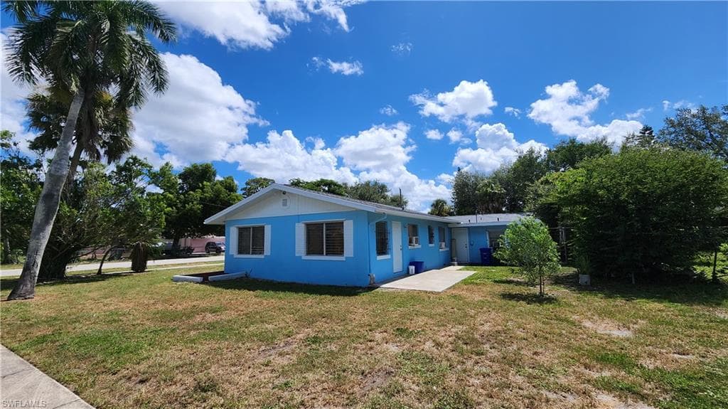 2252 / 2254 Maple Ave, Fort Myers, FL 33901-10