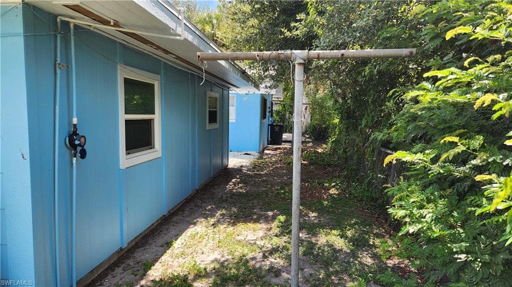 2252 / 2254 Maple Ave, Fort Myers, FL 33901-11