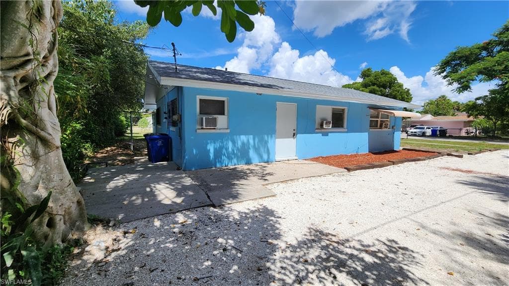 2252 / 2254 Maple Ave, Fort Myers, FL 33901-15
