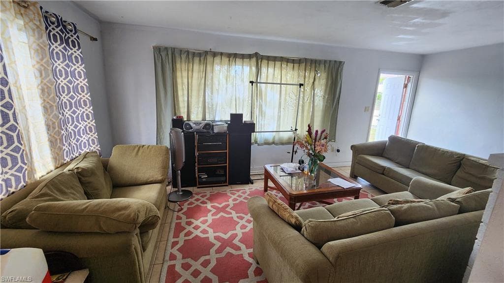 2252 / 2254 Maple Ave, Fort Myers, FL 33901-32