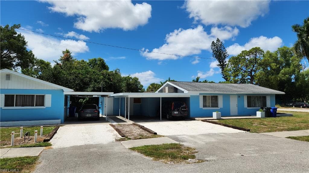 2252 / 2254 Maple Ave, Fort Myers, FL 33901-4
