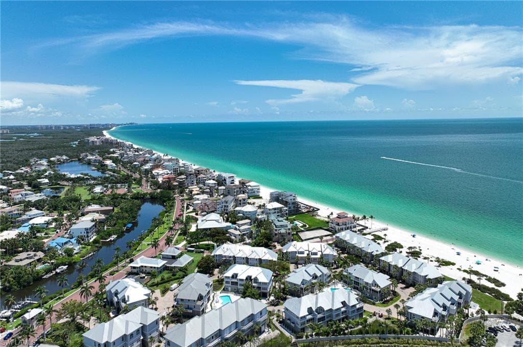 117 Barefoot Cir 18, Bonita Springs, FL 34134-31