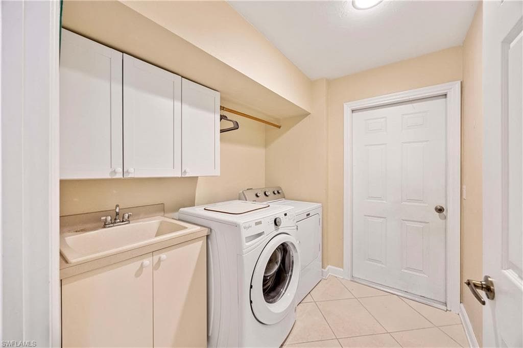 3287 Twilight Ln 5503, Naples, FL 34109-27