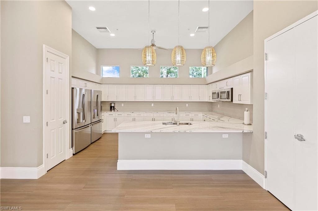 3287 Twilight Ln 5503, Naples, FL 34109-39