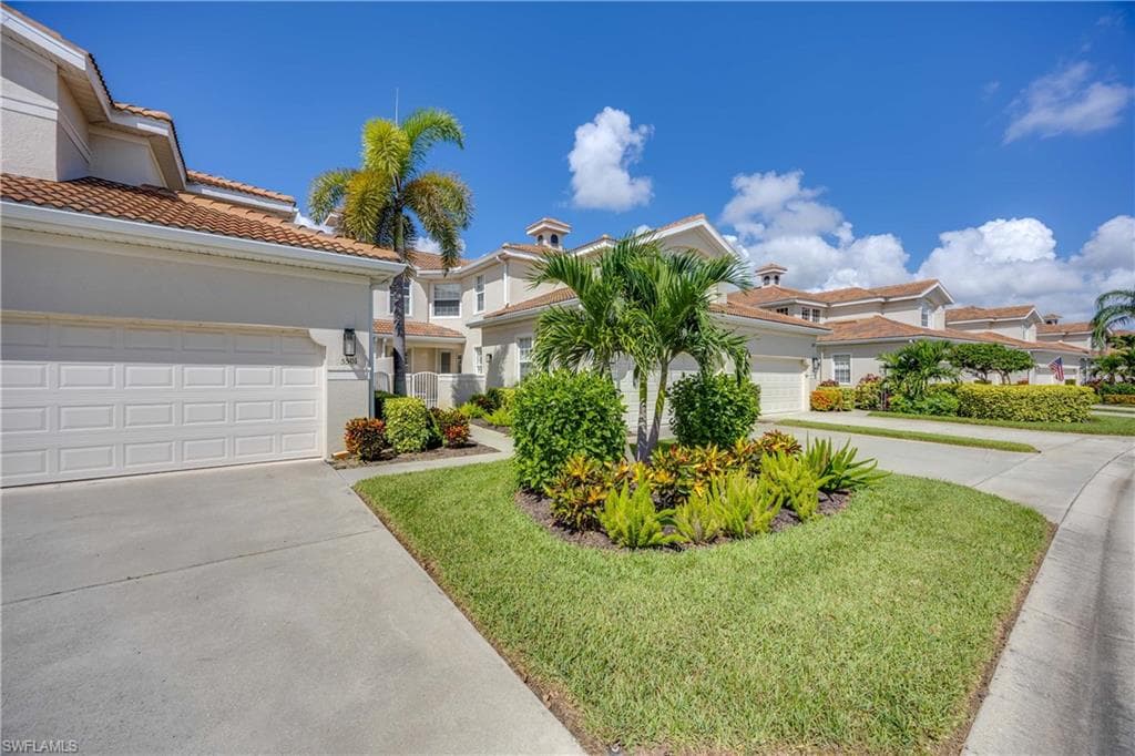 3287 Twilight Ln 5503, Naples, FL 34109-6