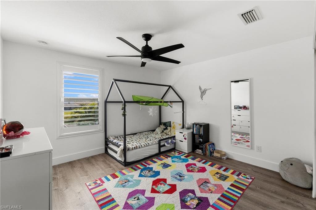 4764 Formosa Dr, Naples, FL 34119-22