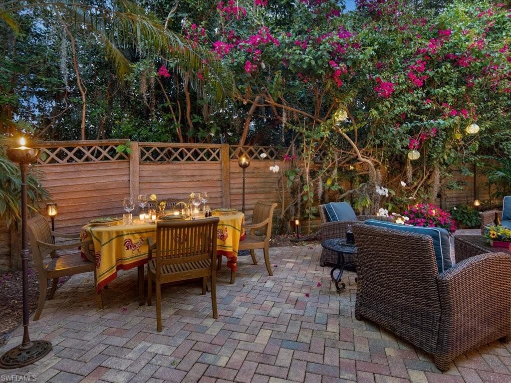156 Amblewood Ln 7-704, Naples, FL 34105-31