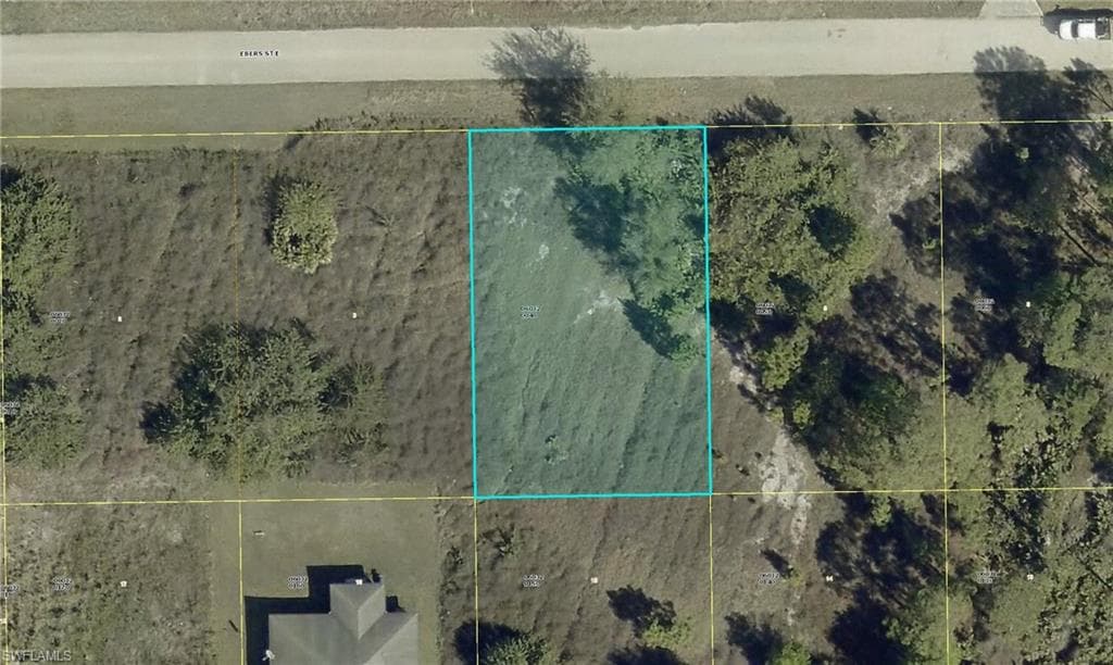 1170 Ebers St E, Lehigh Acres, FL 33974-1