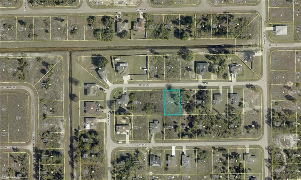 1170 Ebers St E, Lehigh Acres, FL 33974-5