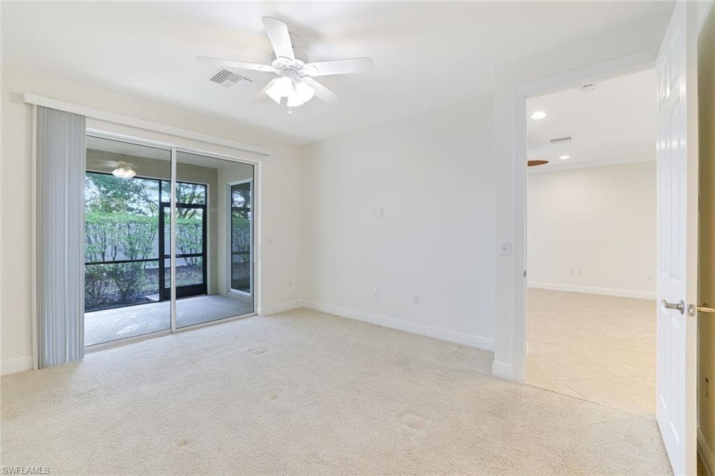 13366 Kent St, Naples, FL 34109-10
